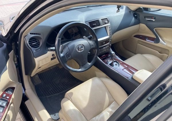 Lexus IS cena 34000 przebieg: 169000, rok produkcji 2006 z Ścinawa małe 154